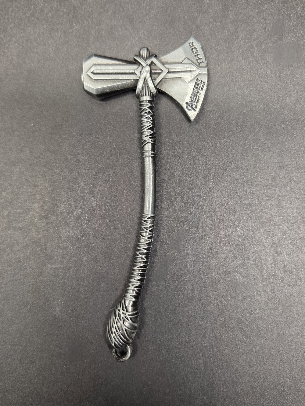 Avengers Thor Metal Stormbreaker Axe Missing Keyring - 1/6 Scale Metal